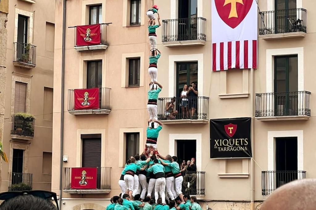 Apartamentos Circo Romano Tarragona Luaran gambar