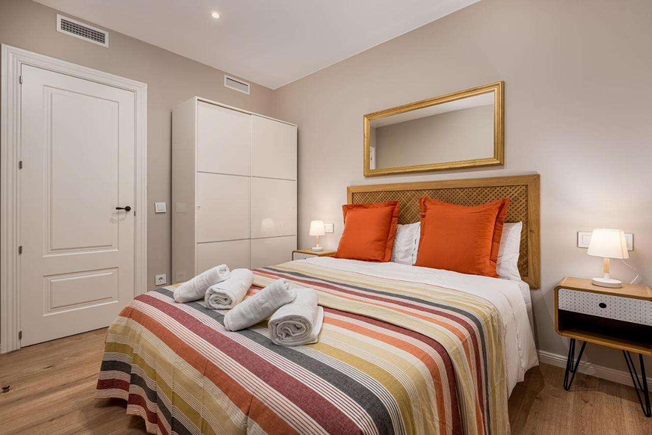 Apartamentos Circo Romano Tarragona Luaran gambar